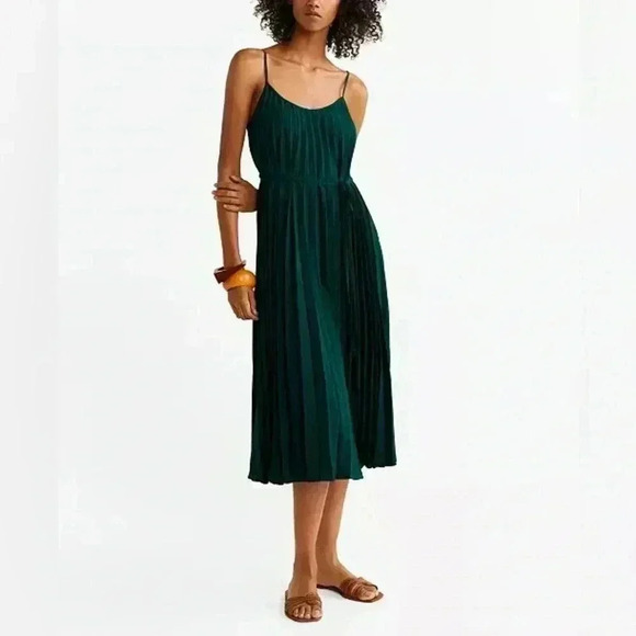 MANGO - NWT size Large 
Pleated Midi Dress - Picture 2 of 14